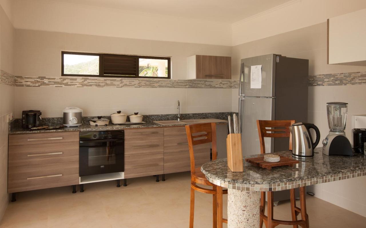 Le Duc Hillview Villas Anse Volbert Village Esterno foto